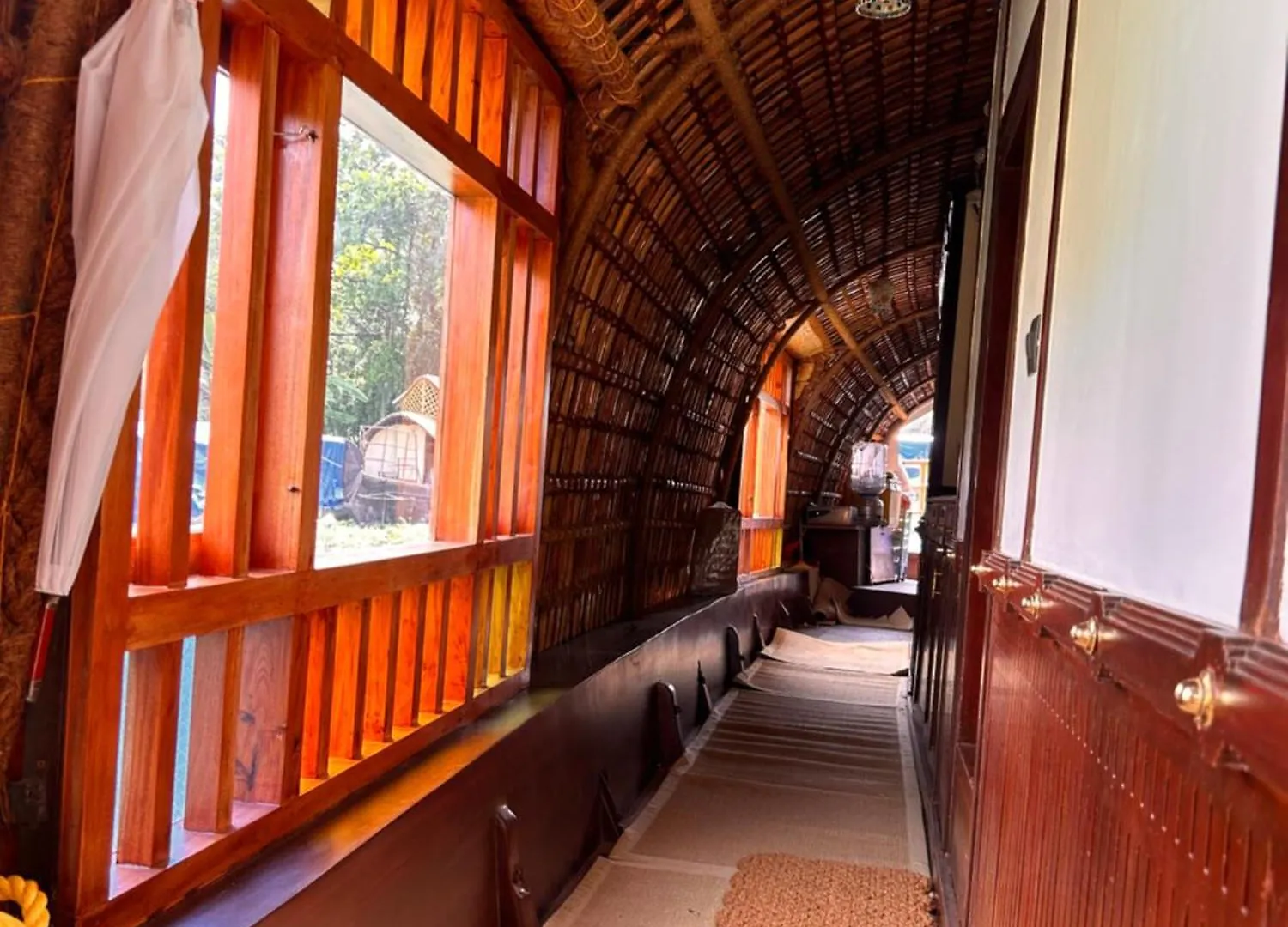Botel Thara'S Houseboat Hotel Alappuzha