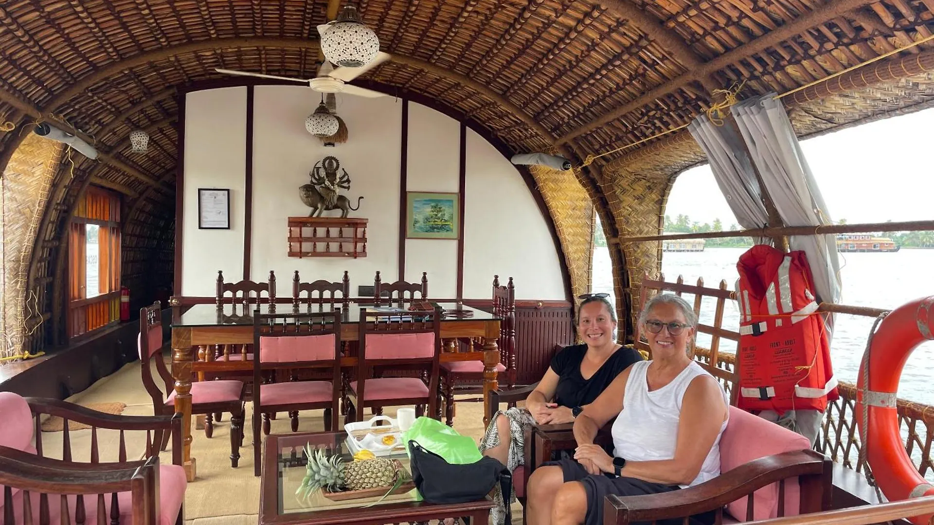 Thara'S Houseboat Hotel Alappuzha Botel