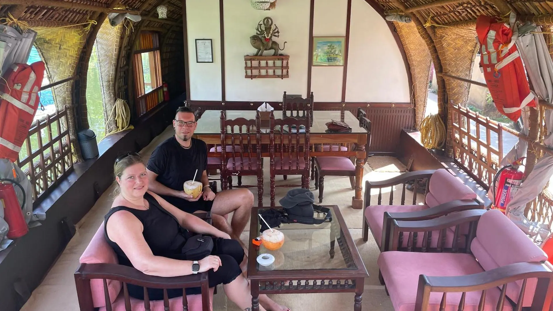 Thara'S Houseboat Hotel Alappuzha India