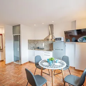 2 En La Muralla Romana Junto A La Catedral Appartement Tarragone